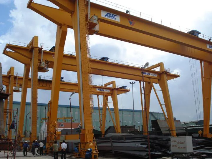 Cổng trục dầm đôi