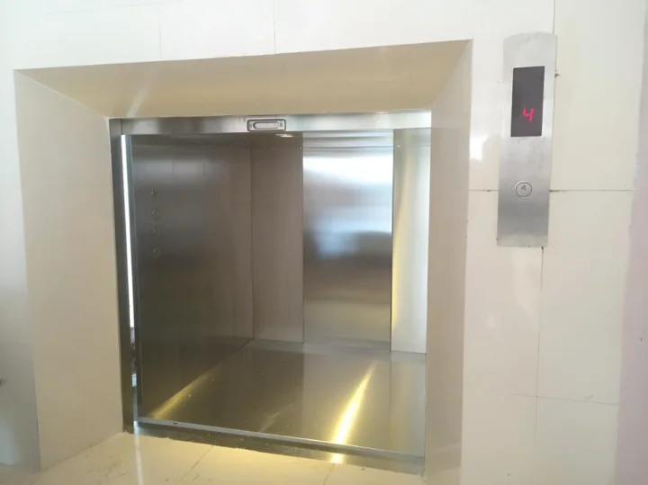 Thang tời thực phẩm MQ100-3
